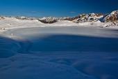 Da Foppolo-Passo Dordona salita al Monte Vallocci (2510 m.) far Val Dordonella e Val Madre il 6 novembre 2010 - FOTOGALLERY